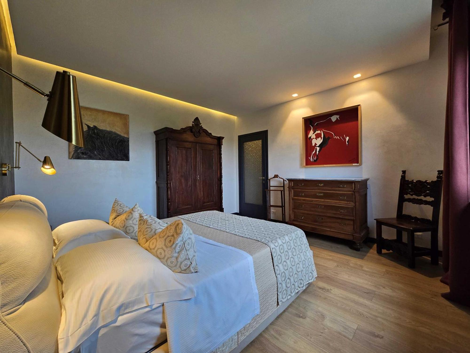 Art Garage Varese Biandronno Ngoại thất bức ảnh